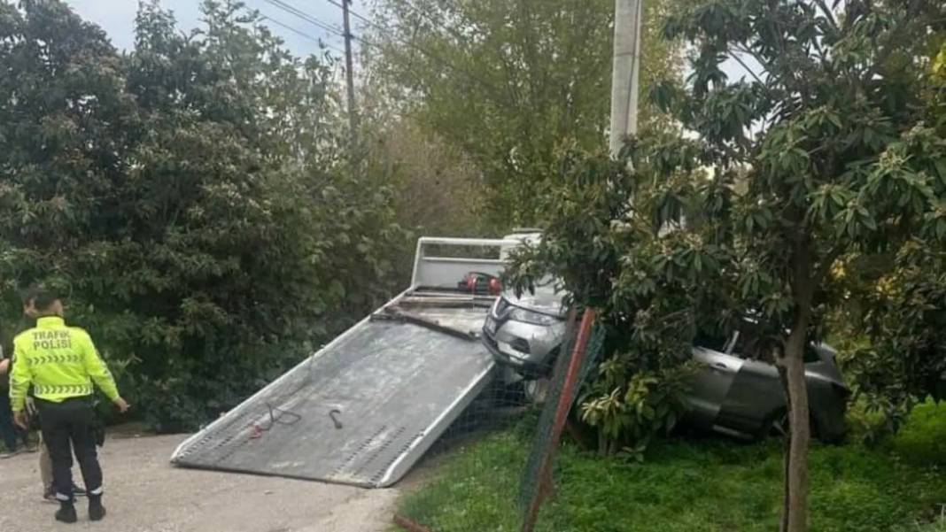 Antalya’da Geri Viteste Unutulan Araç Rampadan Böyle Fırladı! 1